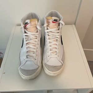 Nike blazers worn twice